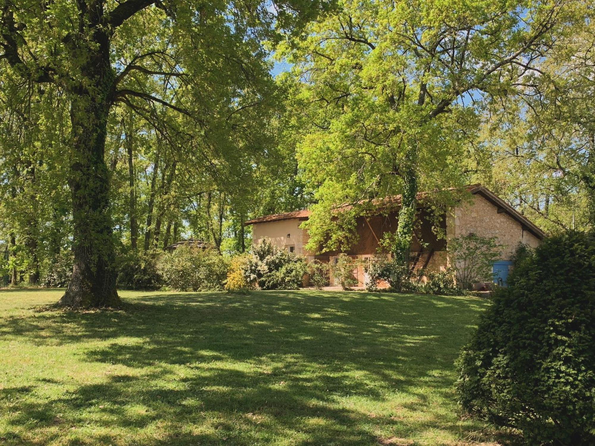 Le Buscagneau Béraut Exterior foto